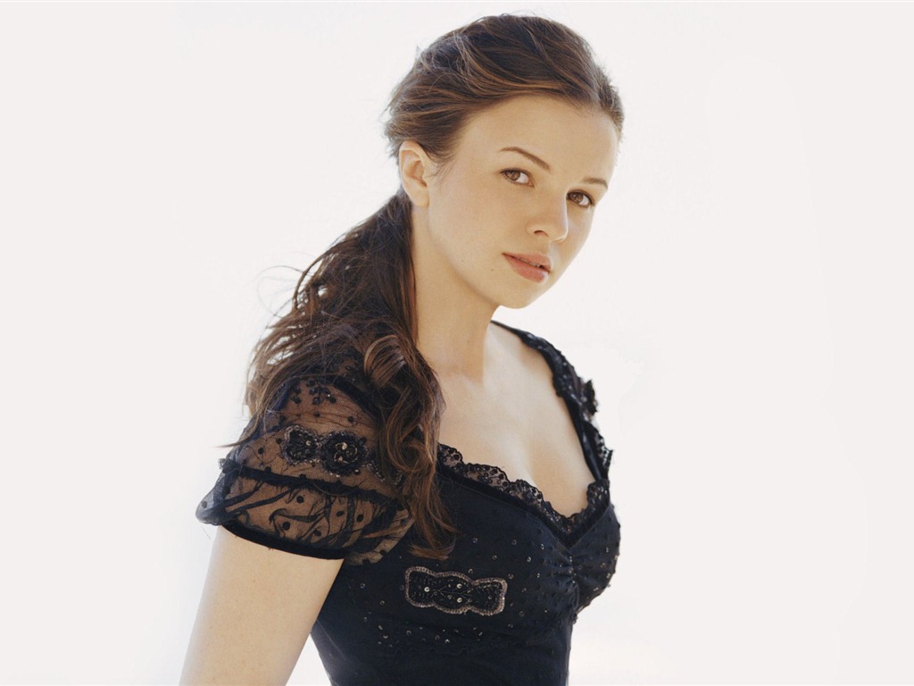 Amber Tamblyn krásné tapety #31 - 1024x768