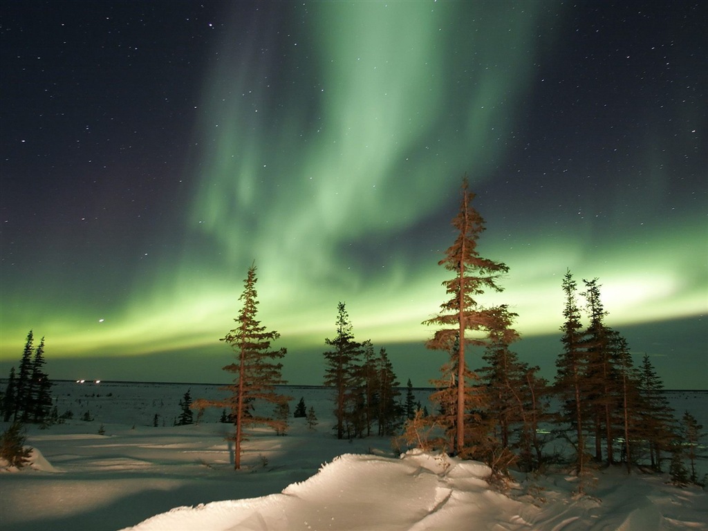 Přírodní divy Northern Lights HD Wallpaper (2) #3 - 1024x768