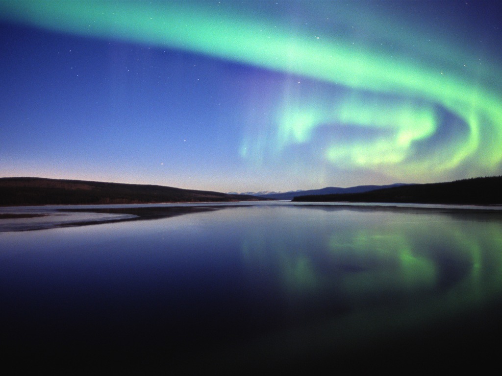 Přírodní divy Northern Lights HD Wallpaper (2) #15 - 1024x768