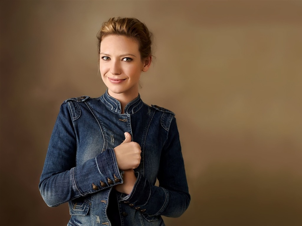 Anna Torv 安娜·托芙 美女壁紙 #11 - 1024x768