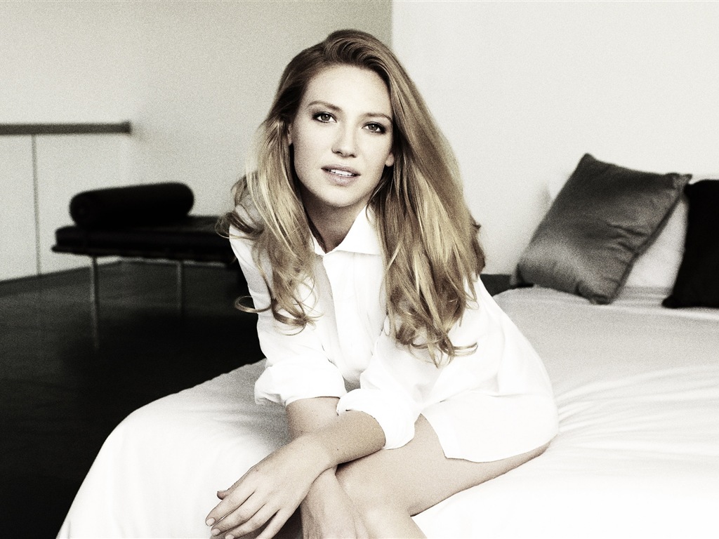 Anna Torv 安娜·托芙 美女壁紙 #12 - 1024x768