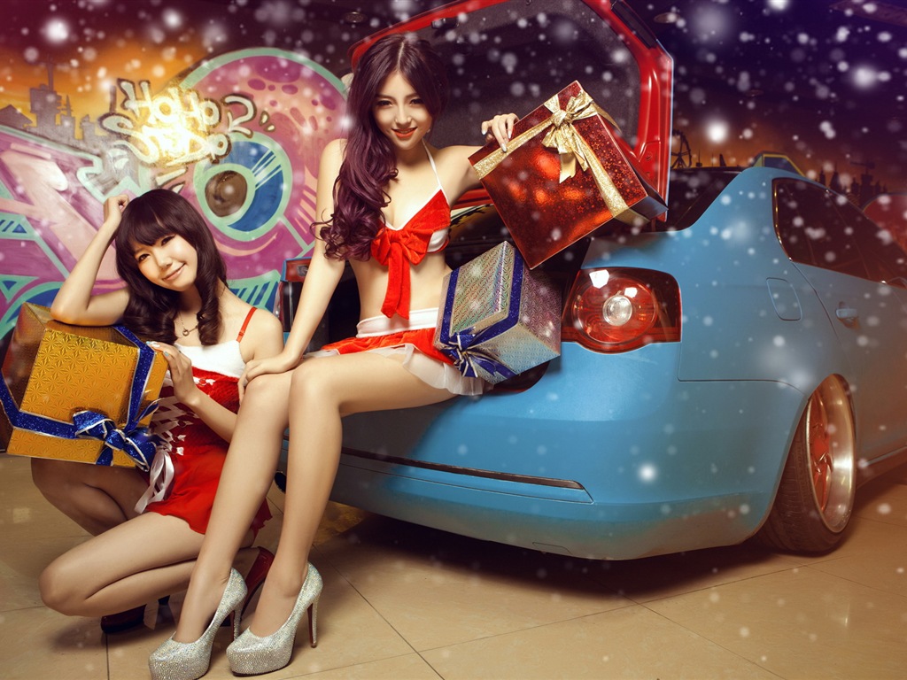 新年喜慶的紅色裝美女車模 高清壁紙 #8 - 1024x768