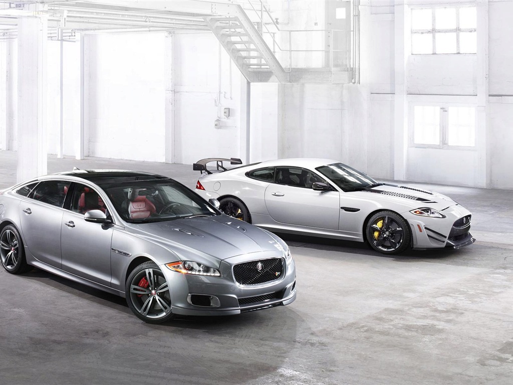 2014 Jaguar XKR-S GT 捷豹XKR-S GT跑车高清壁纸5 - 1024x768