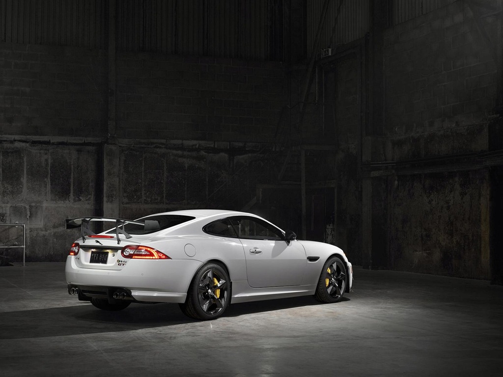 2014 Jaguar XKR-S GT 捷豹XKR-S GT跑車高清壁紙 #8 - 1024x768