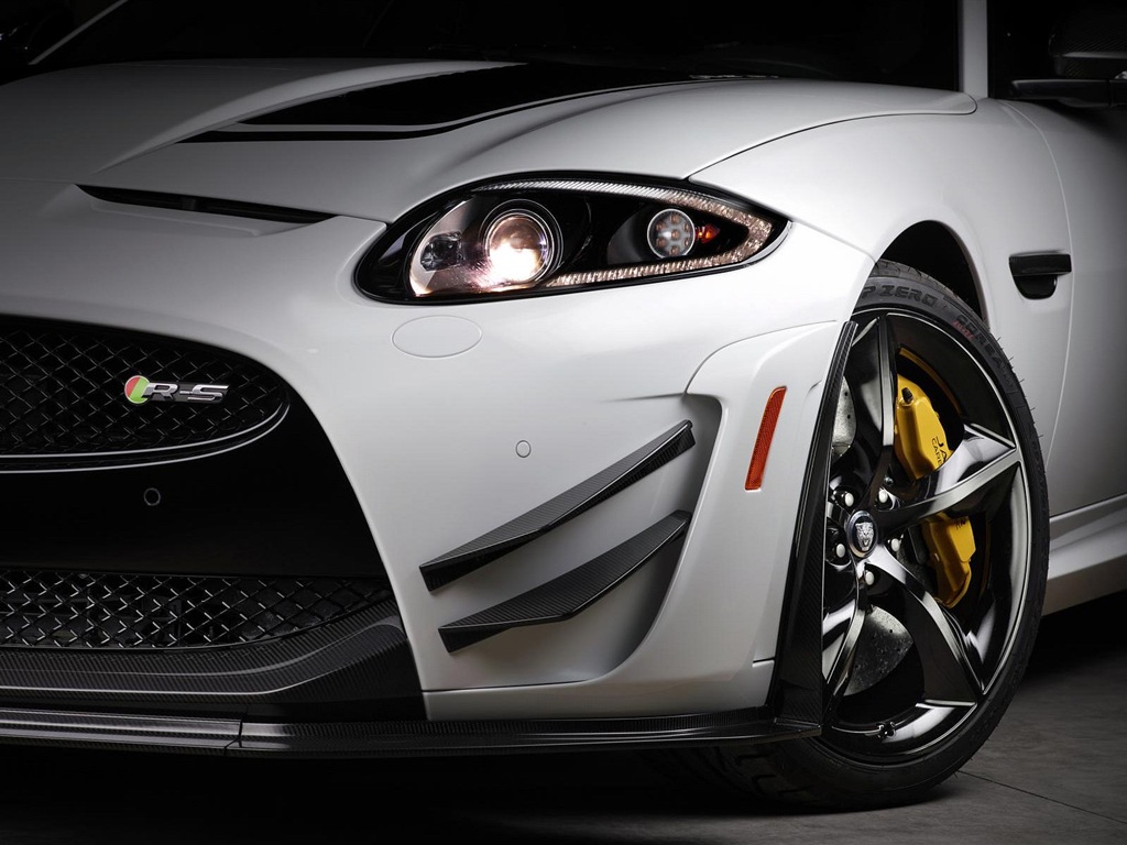 2014 Jaguar XKR-S GT 捷豹XKR-S GT跑车高清壁纸13 - 1024x768