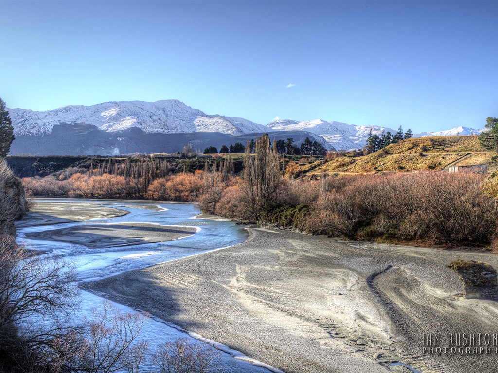 Windows 8 Theme Wallpaper: Queenstown, New Zealand #4 - 1024x768