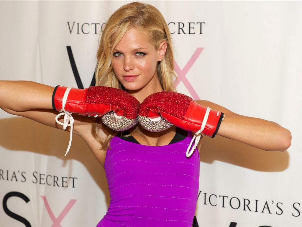 Erin Heatherton 艾琳·希瑟顿 美女壁纸14 - 1024x768