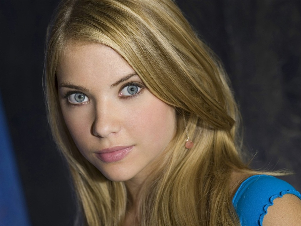 Ashley Benson 艾什莉·本森 美女壁紙 #15 - 1024x768