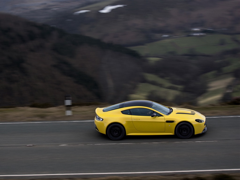 2013 Aston Martin V12 Vantage S 阿斯顿·马丁V12 Vantage 高清壁纸7 - 1024x768