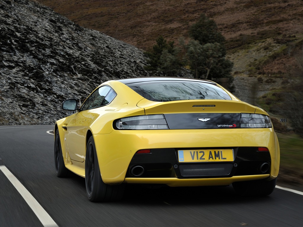 2013 Aston Martin V12 Vantage S 阿斯顿·马丁V12 Vantage 高清壁纸8 - 1024x768