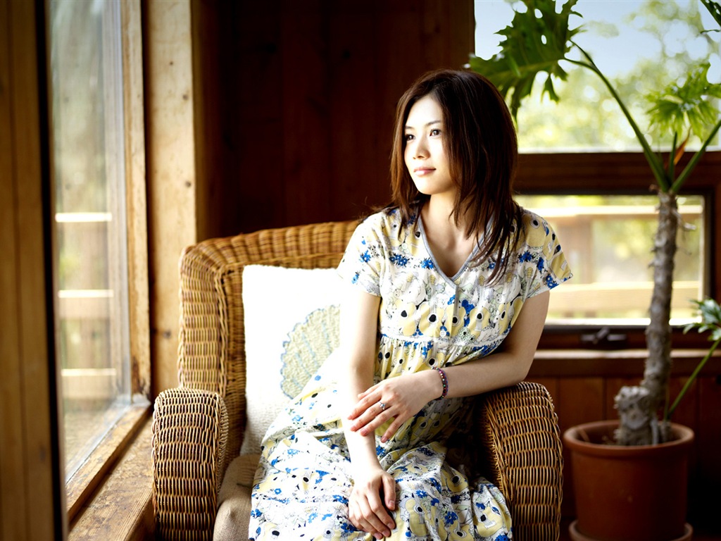 Chanteuse japonaise Yoshioka Yui fonds d'écran HD #6 - 1024x768