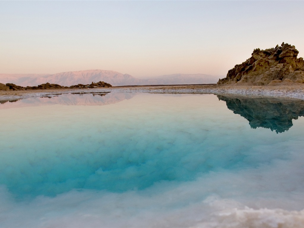 Dead Sea beautiful scenery HD wallpapers #2 - 1024x768