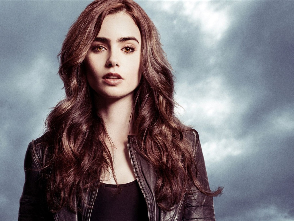 Lily Collins beautiful wallpapers #18 - 1024x768