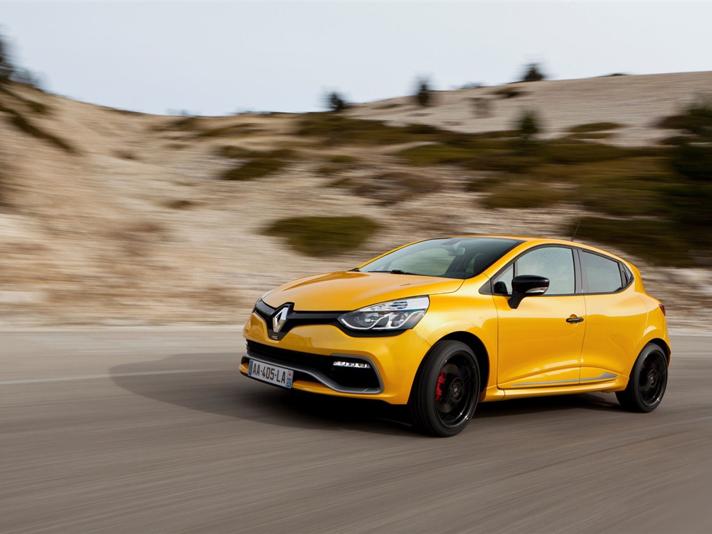 2013 雷诺Clio RS200黄色车高清壁纸2 - 1024x768