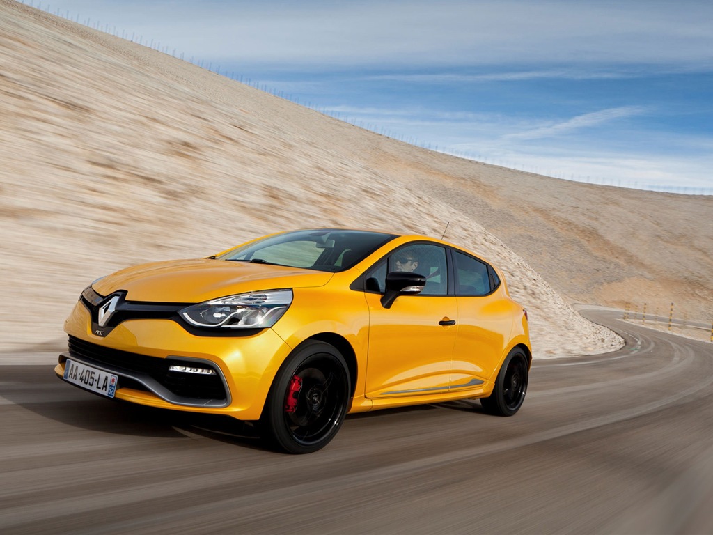 2013 雷诺Clio RS200黄色车高清壁纸7 - 1024x768