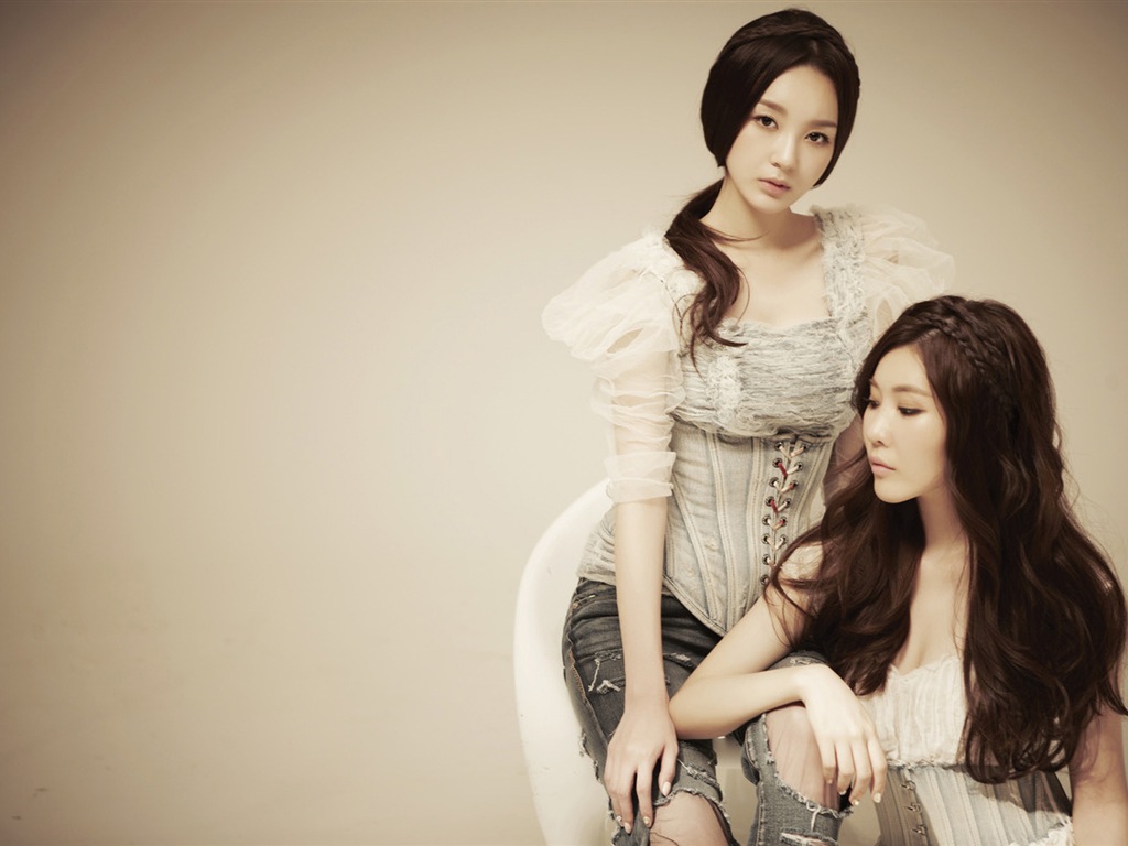 Davichi, duo de groupe coréen de fille, fonds d'écran HD #8 - 1024x768