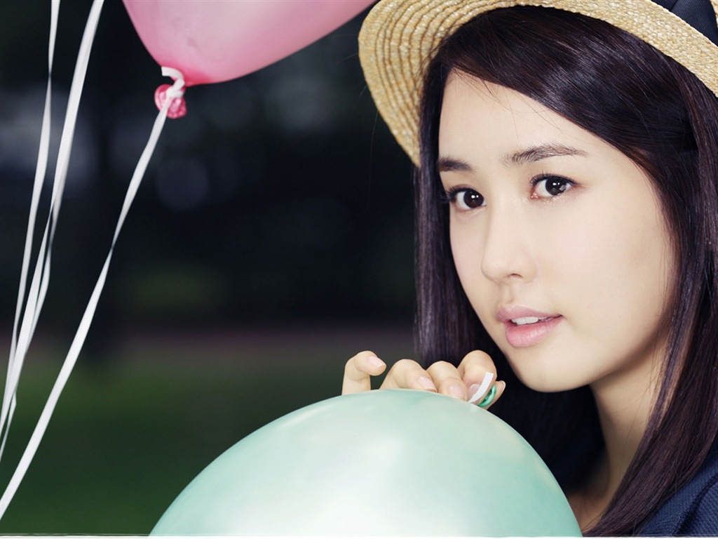 Korean beautiful girl, Lee Da Hae, HD wallpapers #17 - 1024x768