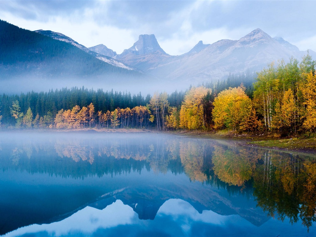 Water and trees in autumn HD wallpapers #1 - 1024x768