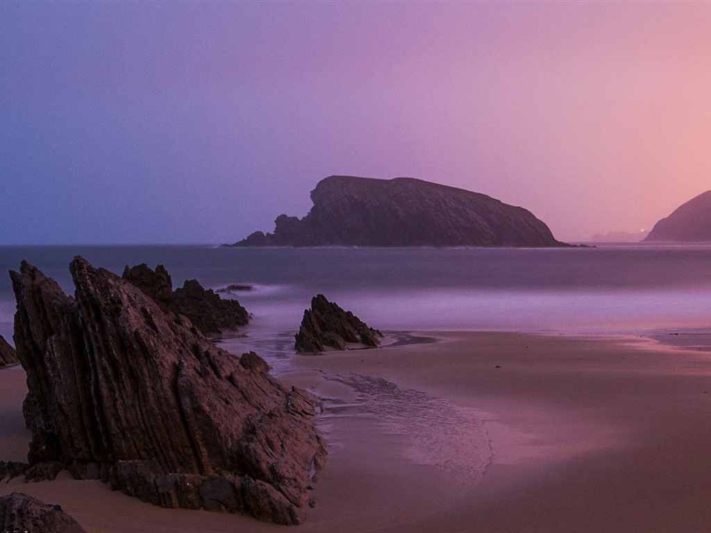 Beautiful beach sunset, Windows 8 panoramic widescreen wallpapers #5 - 1024x768