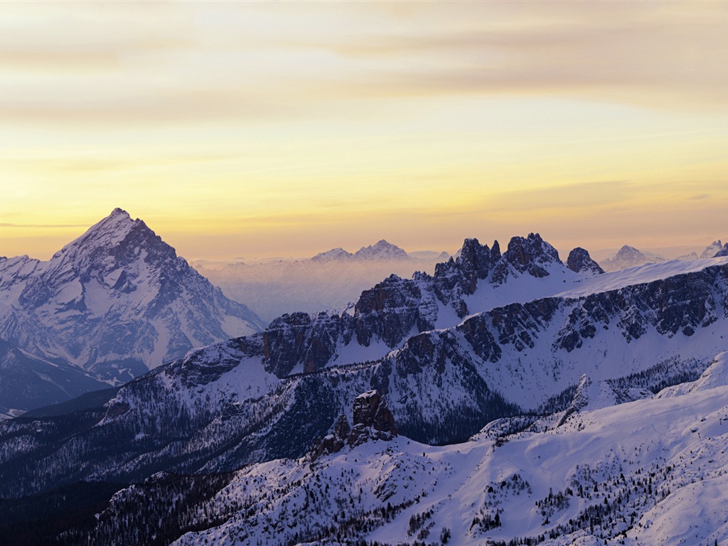 Belle neige froide d'hiver, de Windows 8 fonds d'écran widescreen panoramique #12 - 1024x768