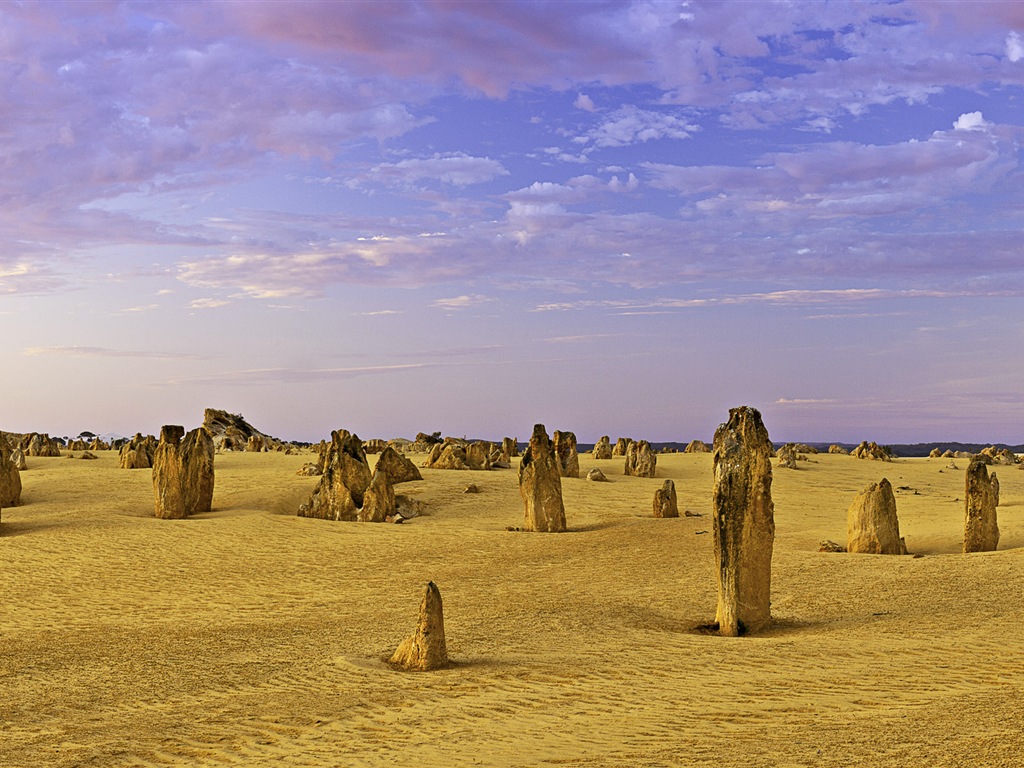 Les déserts chauds et arides, de Windows 8 fonds d'écran widescreen panoramique #8 - 1024x768