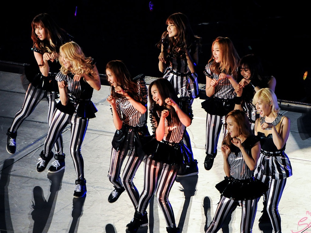Girls Generation SNSD Girls & Frieden Japan Tour HD Wallpaper #14 - 1024x768