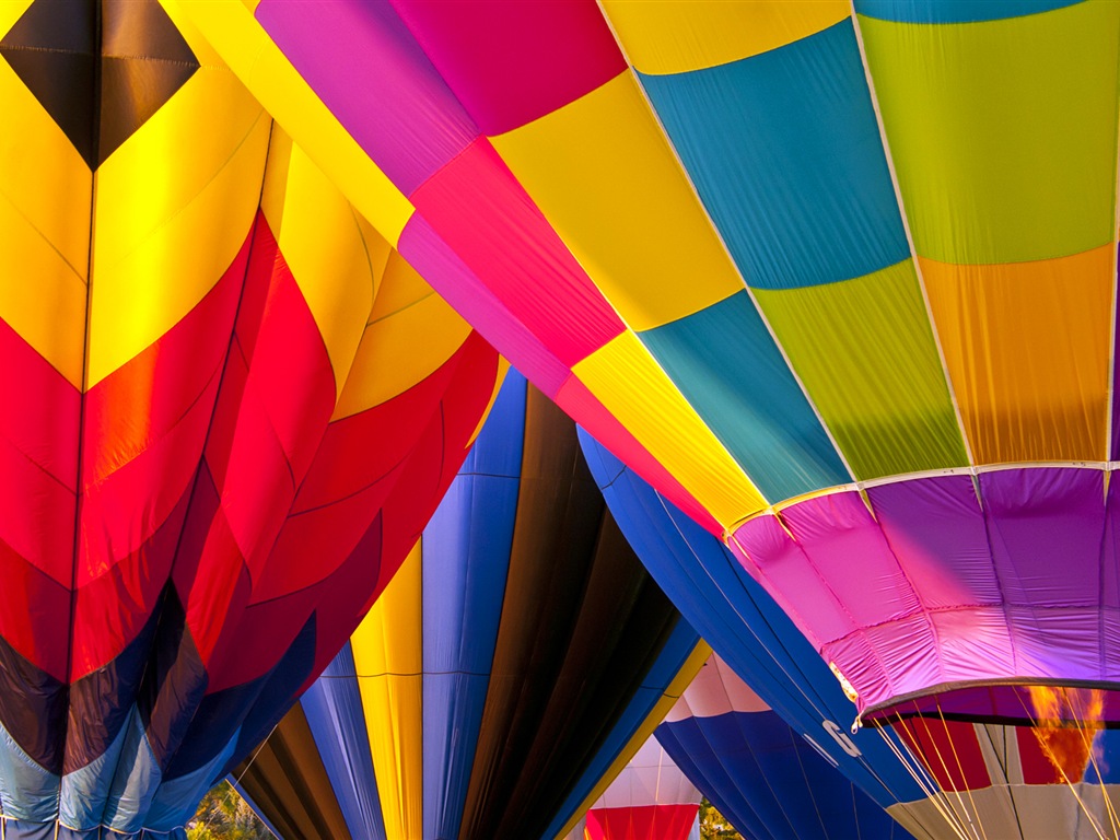 Ballon à air chaud de ciel, Windows 8 fonds d'écran thème HD #6 - 1024x768