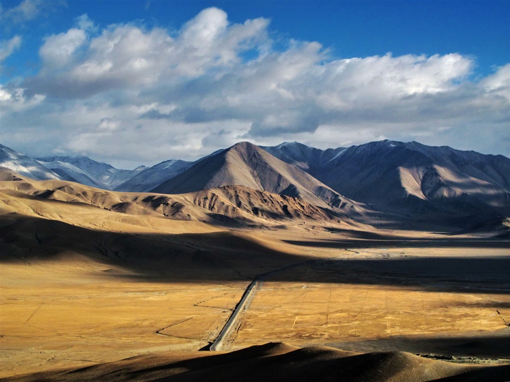 Pamir beaux fonds d'écran paysage HD #9 - 1024x768