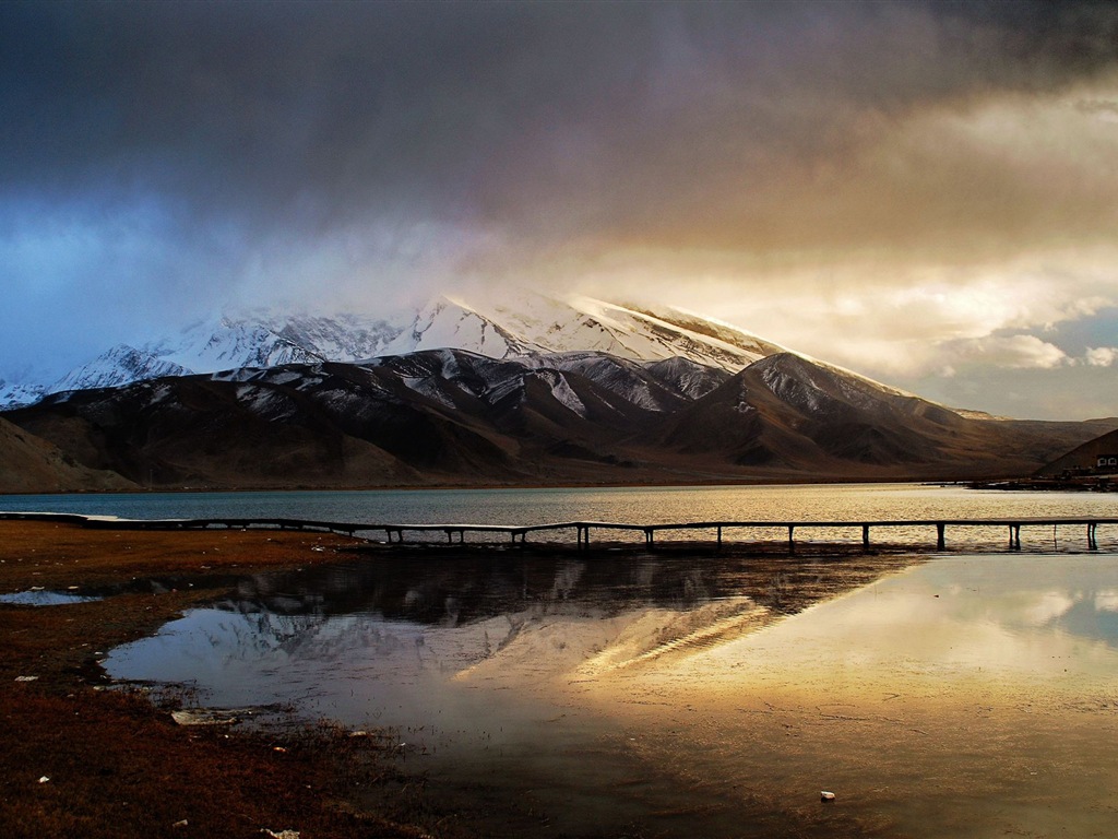 Pamir beaux fonds d'écran paysage HD #14 - 1024x768