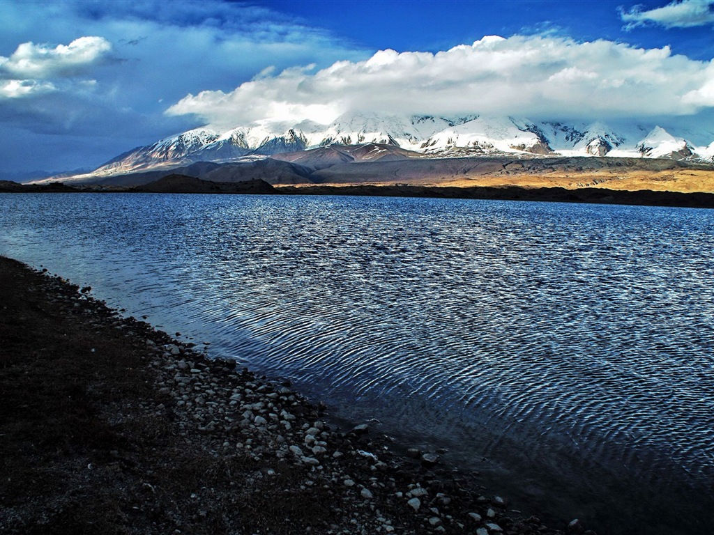 Pamir beaux fonds d'écran paysage HD #17 - 1024x768