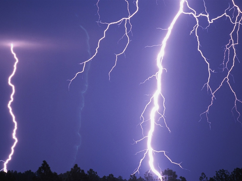 Lightning Thunder HD tapety na plochu #7 - 1024x768