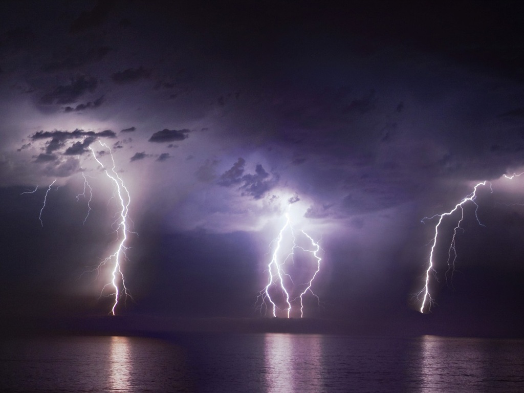 Lightning Thunder HD tapety na plochu #12 - 1024x768