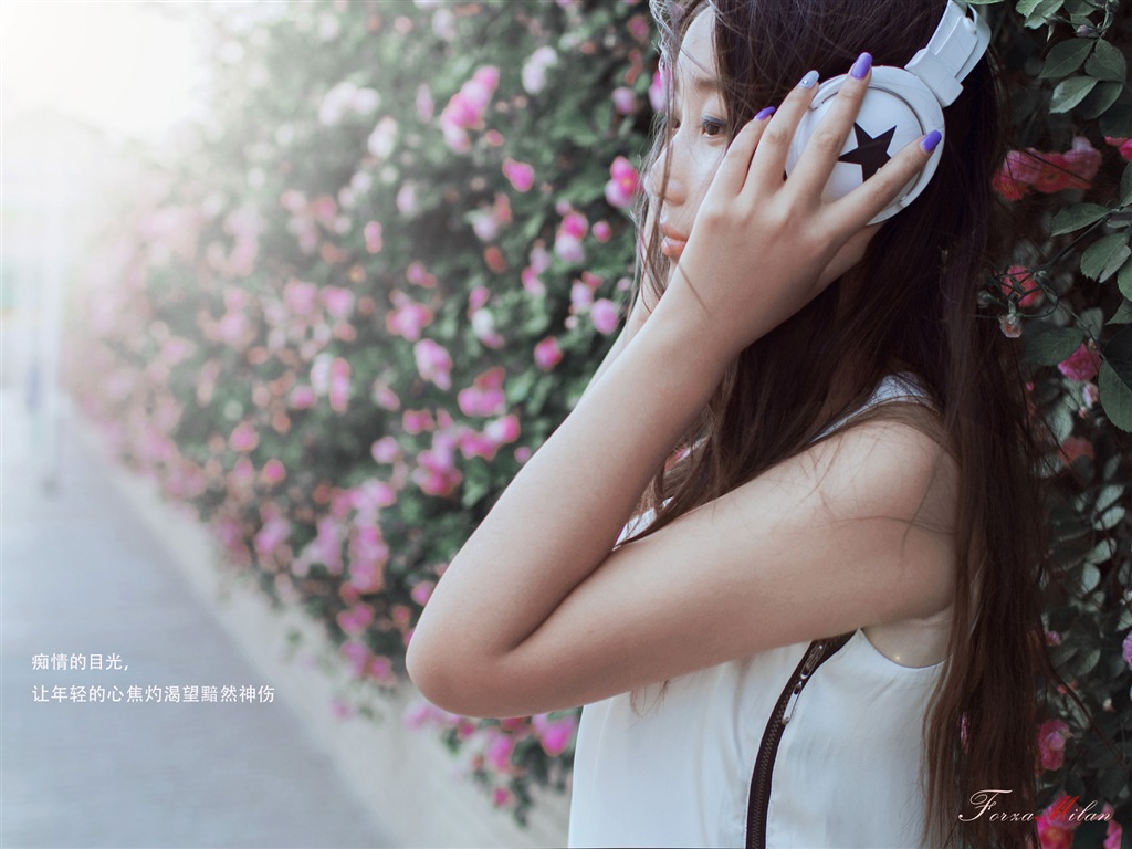 美麗的女孩與玫瑰鮮花 高清壁紙 #2 - 1024x768