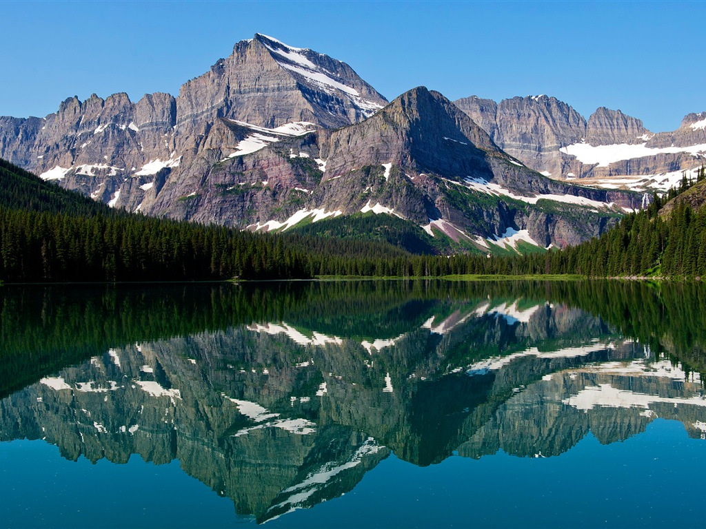 Lac calme avec la réflexion de l'eau, de Windows 8 fonds d'écran HD #8 - 1024x768