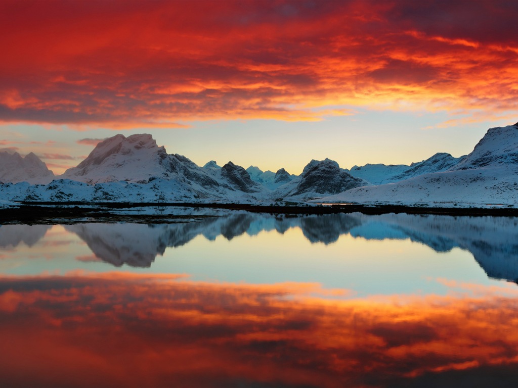 Lago tranquilo con la reflexión del agua, fondos de pantalla de Windows 8 HD #9 - 1024x768