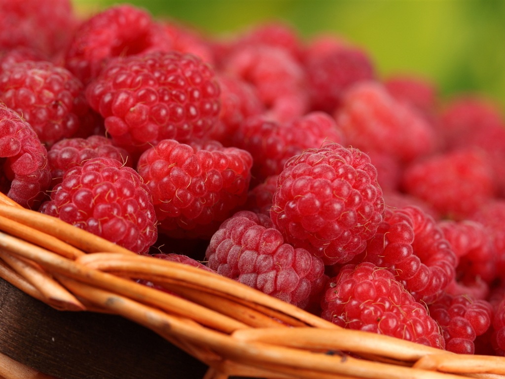 Fondos de pantalla de alta definición de frambuesa roja dulces #5 - 1024x768