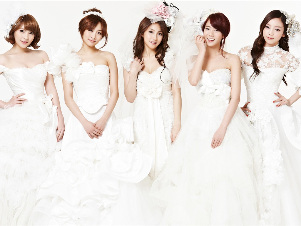 Korean girl music group, KARA HD wallpapers #3 - 1024x768