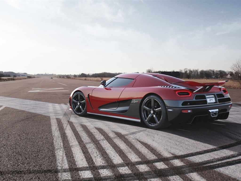 Koenigsegg 科尼賽克 超級跑車 高清壁紙 #7 - 1024x768