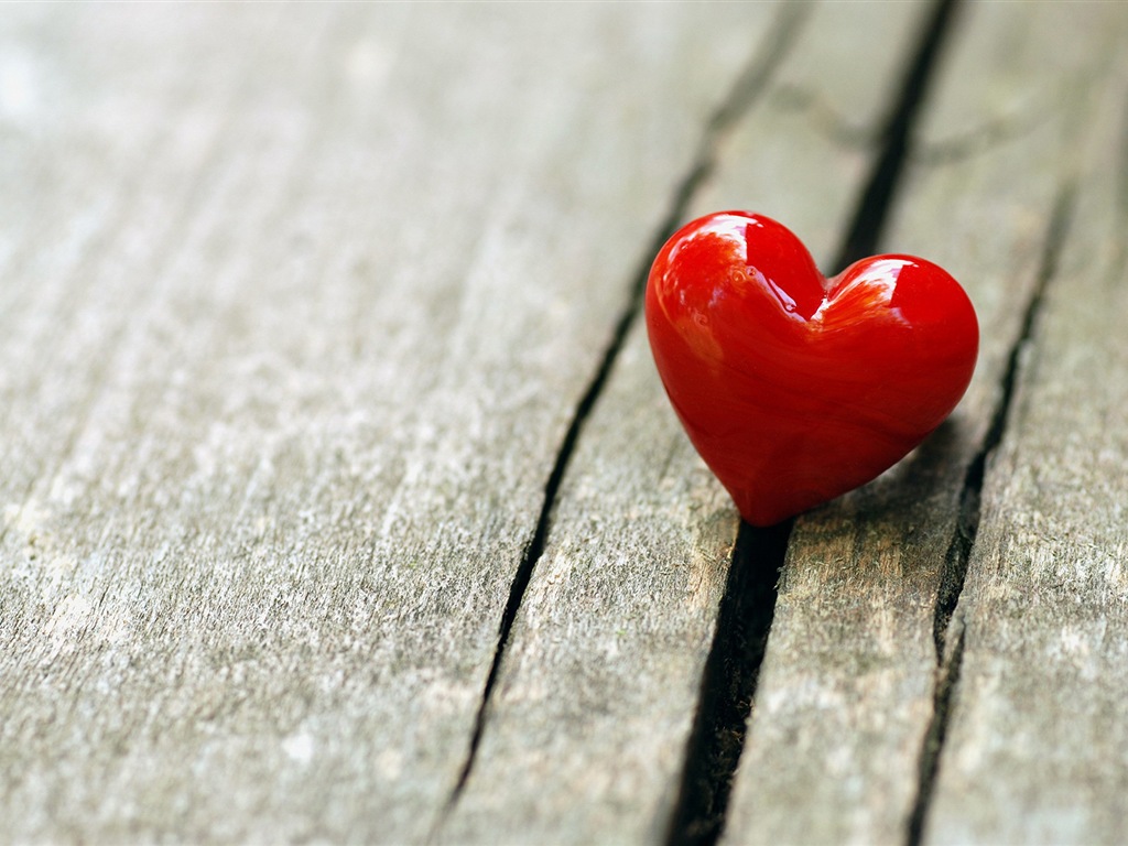 Le thème de l'amour, créatives fonds d'écran HD en forme de coeur #9 - 1024x768