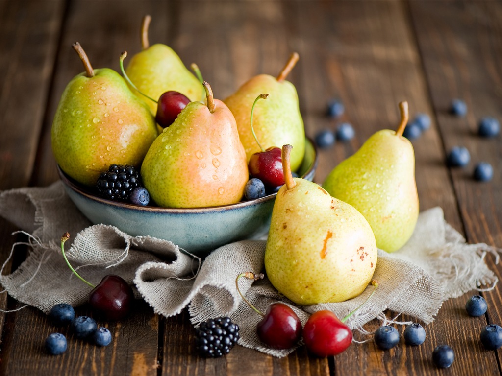 Suculenta fruta, peras fondos de pantalla de alta definición en primer plano #6 - 1024x768