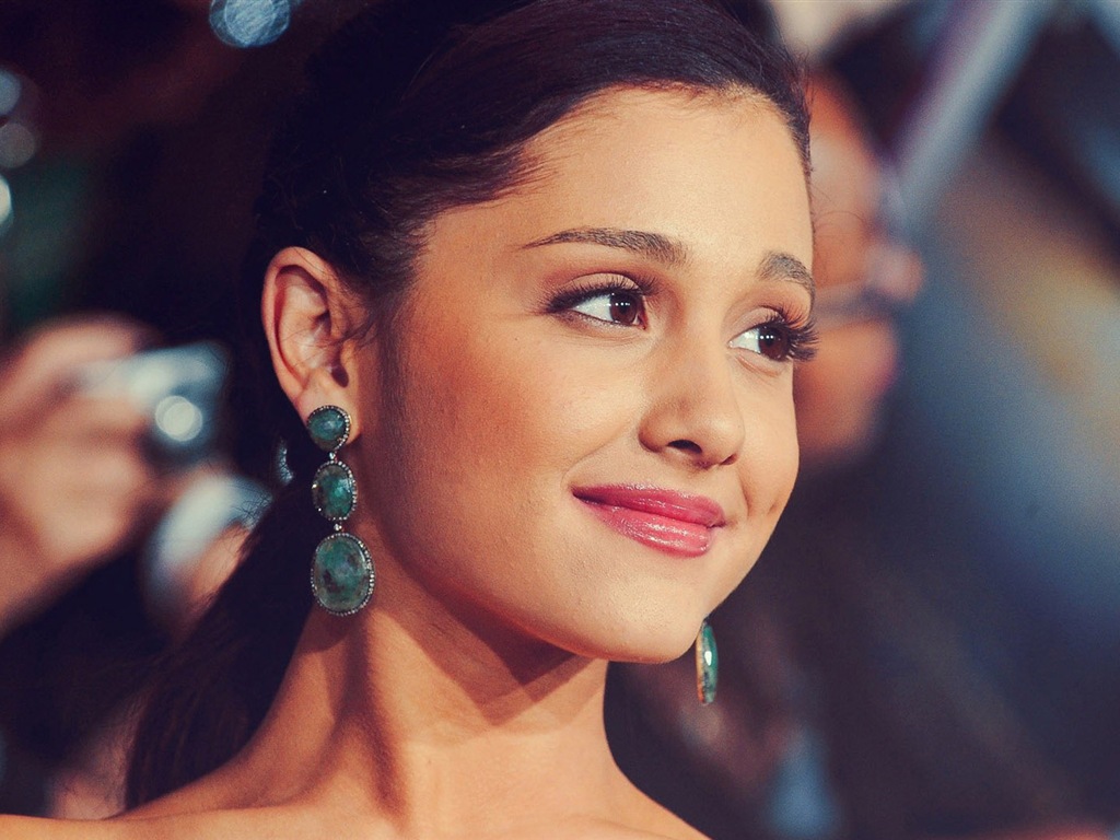 Ariana Grande 愛莉安娜·格蘭德 高清壁紙 #1 - 1024x768