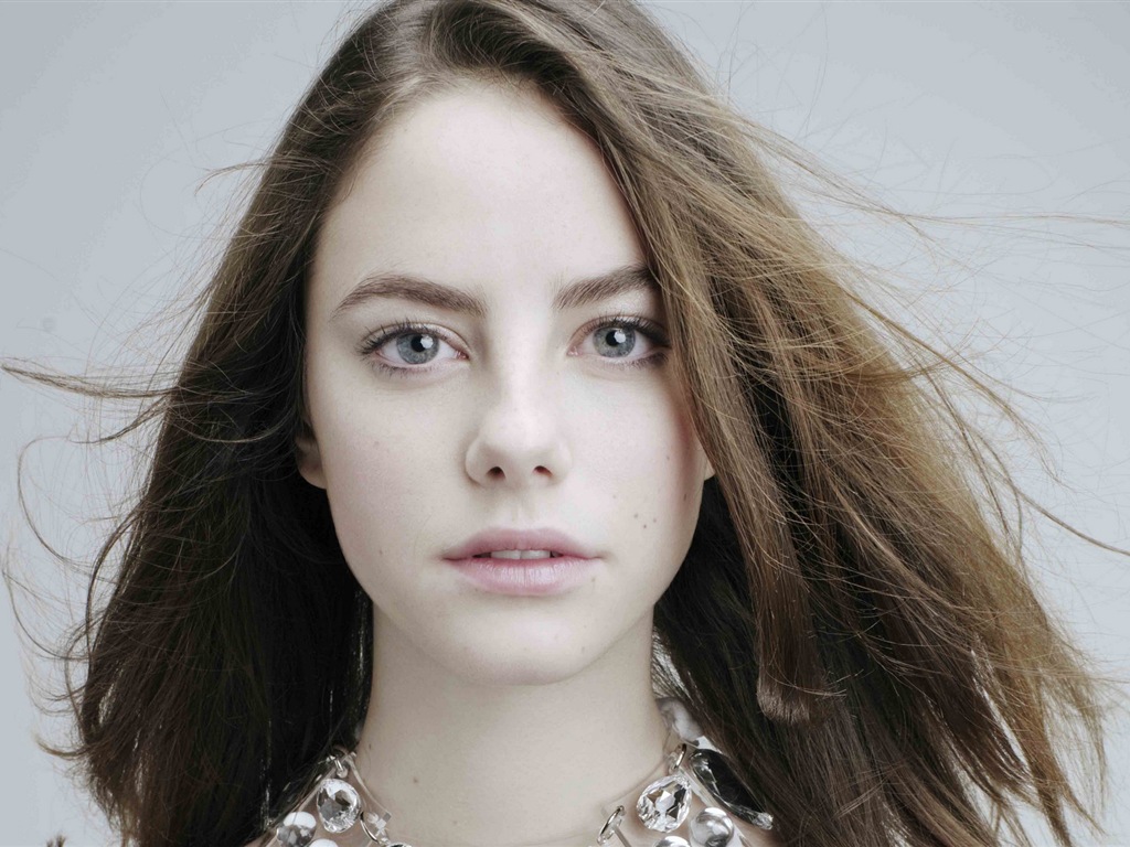 Kaya Scodelario HD fondos de pantalla #1 - 1024x768