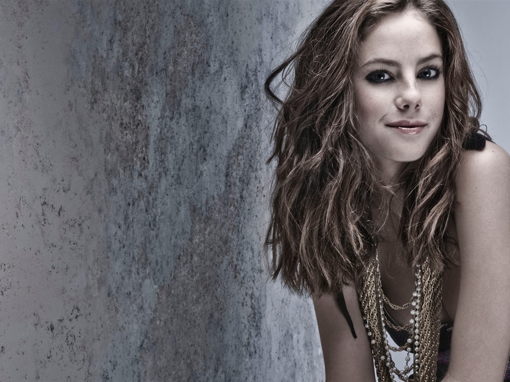 Kaya Scodelario HD fondos de pantalla #13 - 1024x768