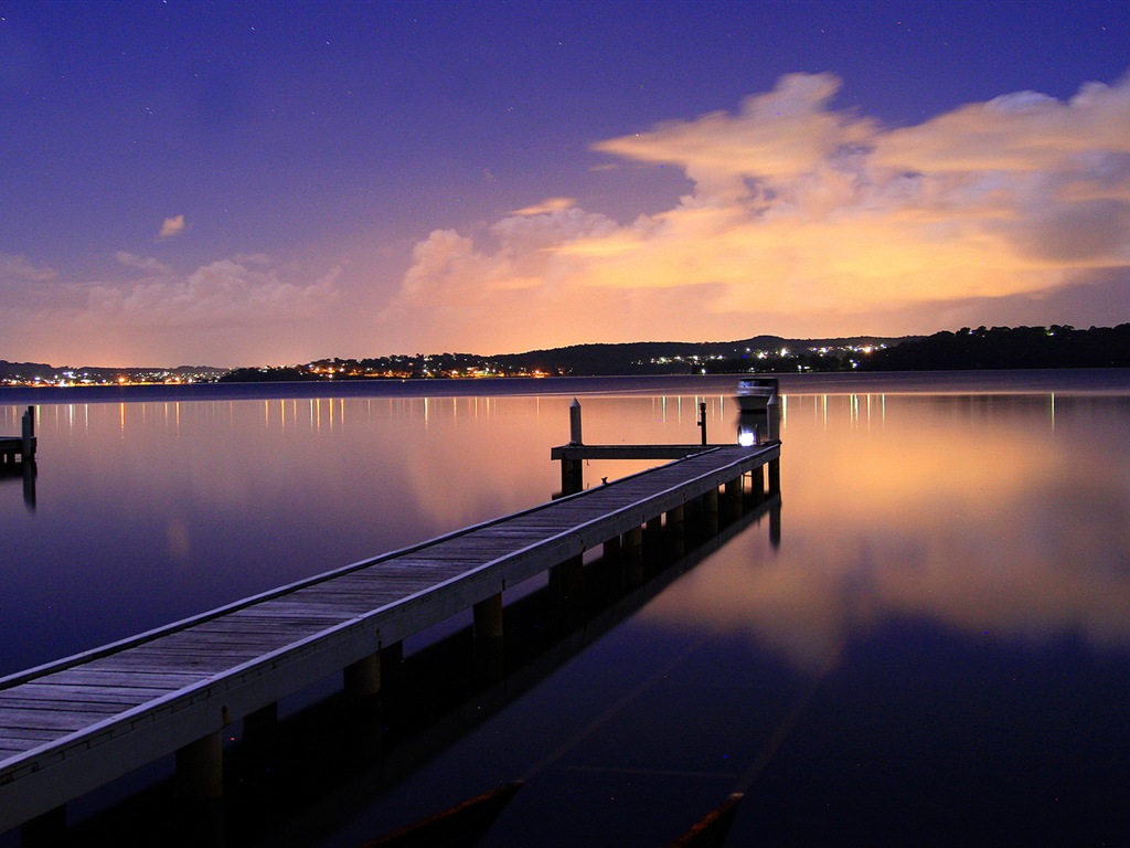 Lake et promenade au crépuscule vues fonds d'écran HD #10 - 1024x768