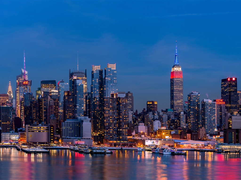 Empire State Building in New York, city night HD wallpapers #20 - 1024x768
