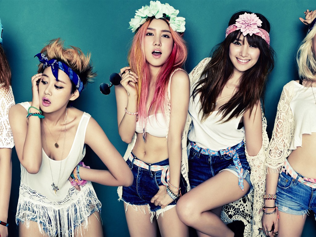 Spica Korejky hudební idol kombinační tapety HD #12 - 1024x768