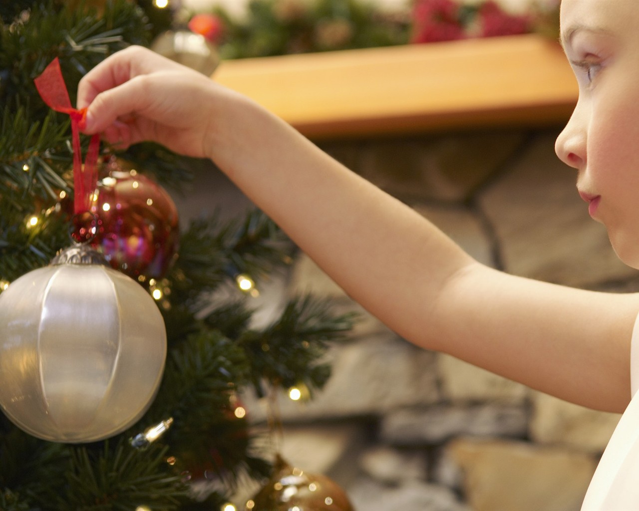 La gente celebra la Navidad Fondos de Inicio #31 - 1280x1024