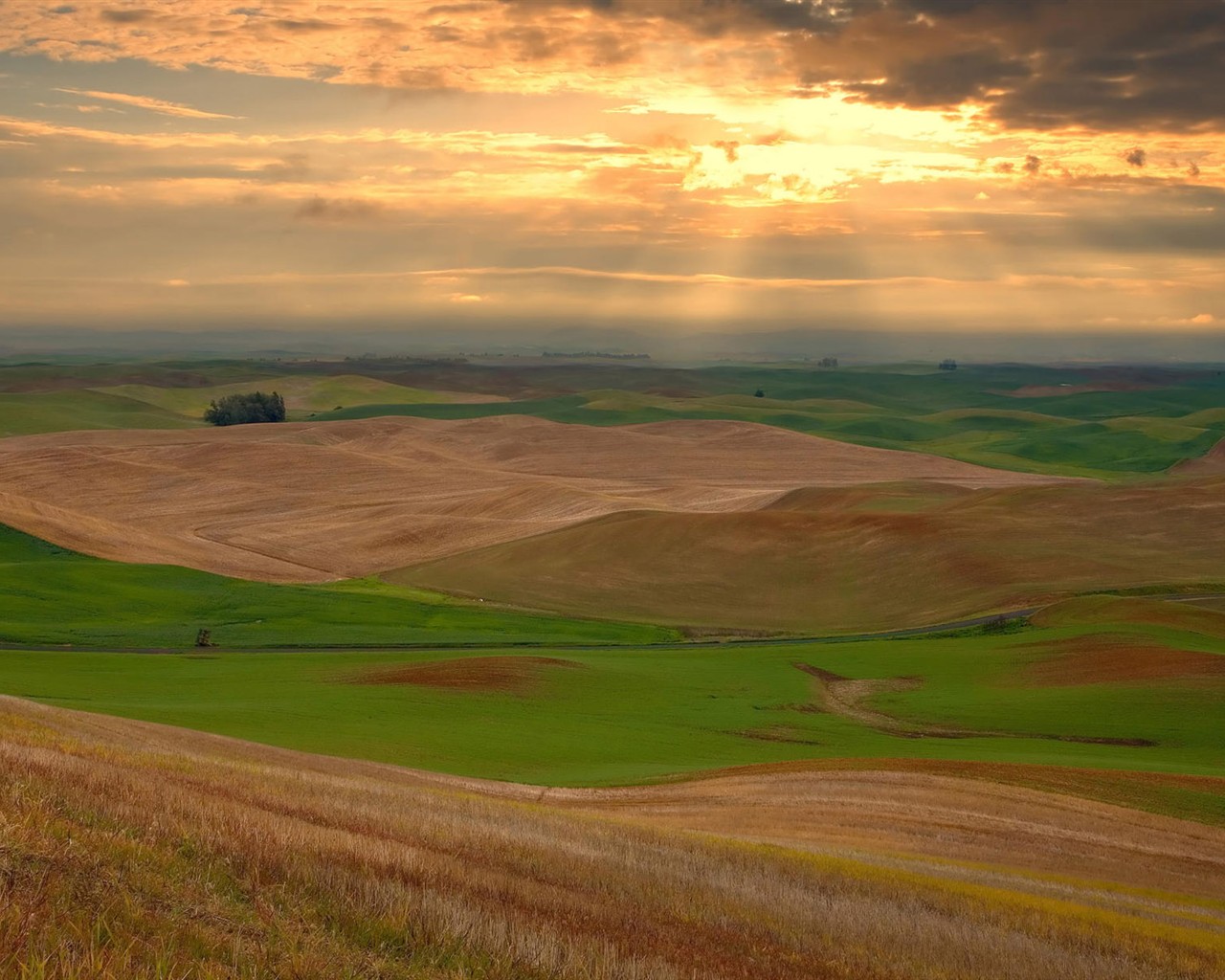 Beautiful sunrise and sunset wallpaper #24 - 1280x1024