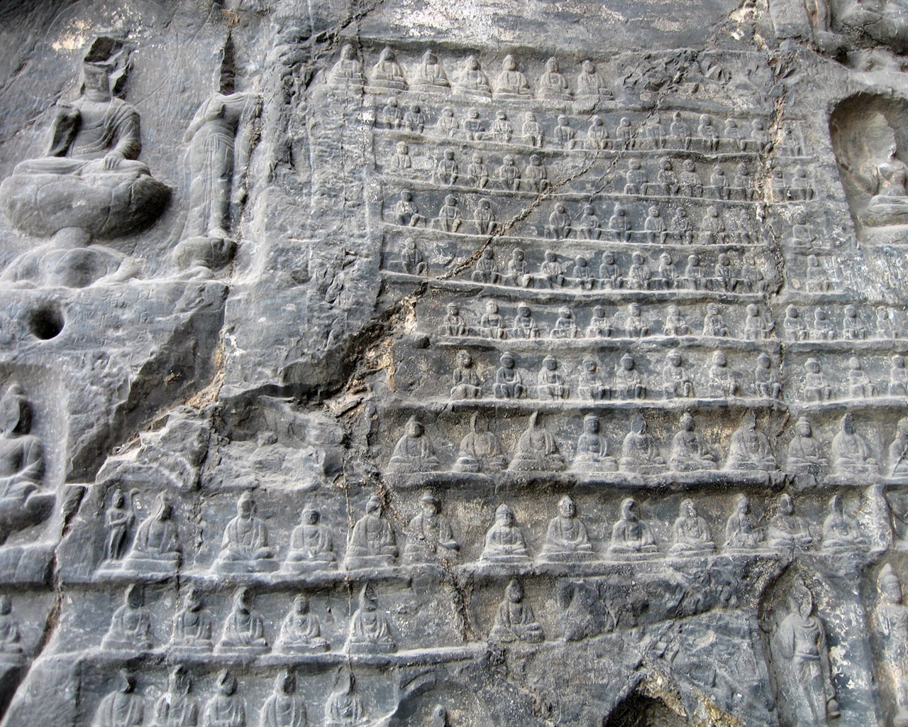 Luoyang, Longmen jeskyně Wallpaper #39 - 1280x1024