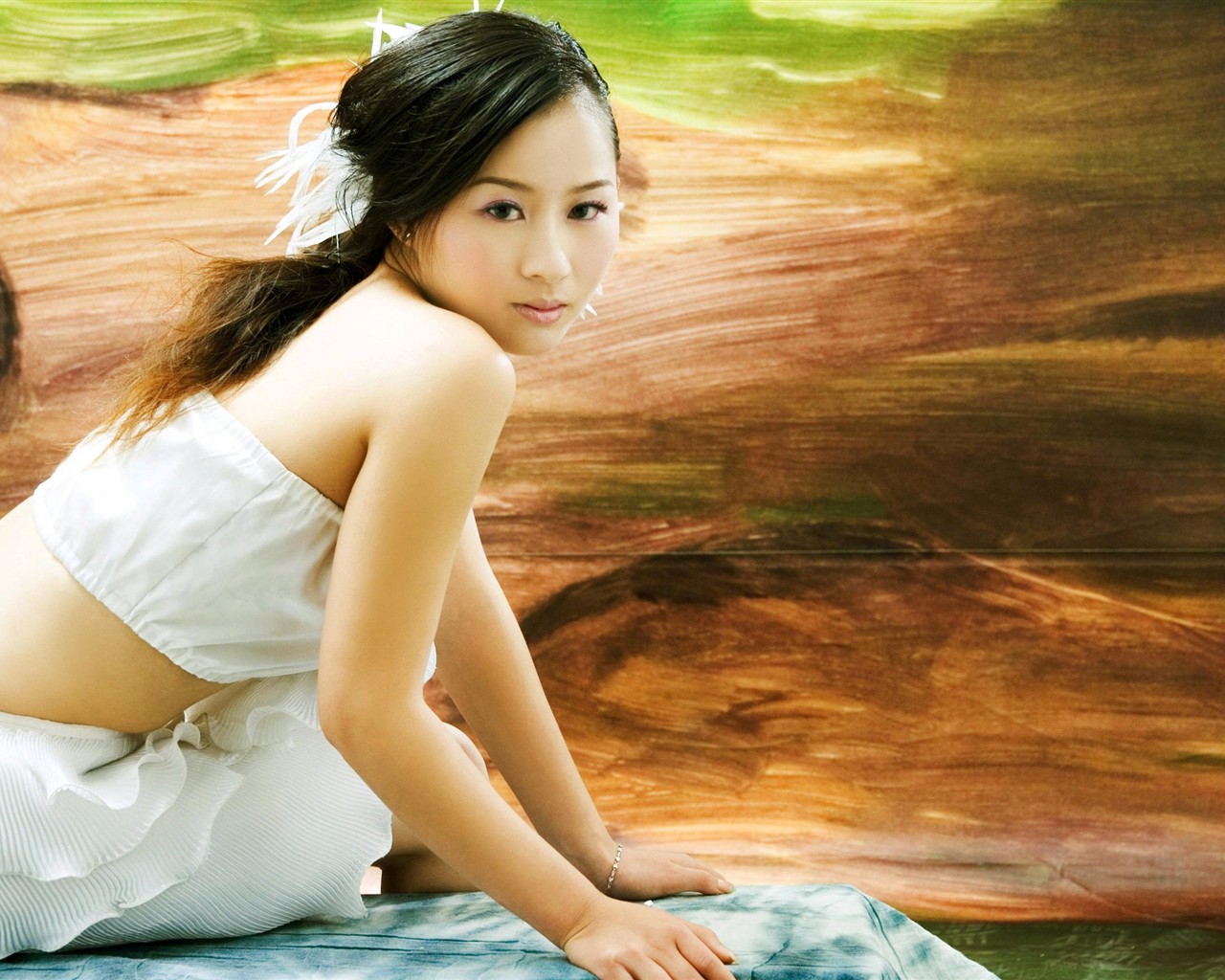 Beauty before the white canvas background #4 - 1280x1024